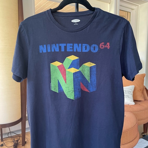 2 Boys Medium t-Shirts, Old Navy, Excellent Condition - Picture 10 of 13